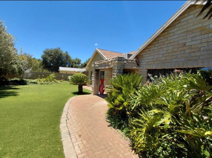 3 Bedroom Property for Sale in Jan Cillierspark Free State